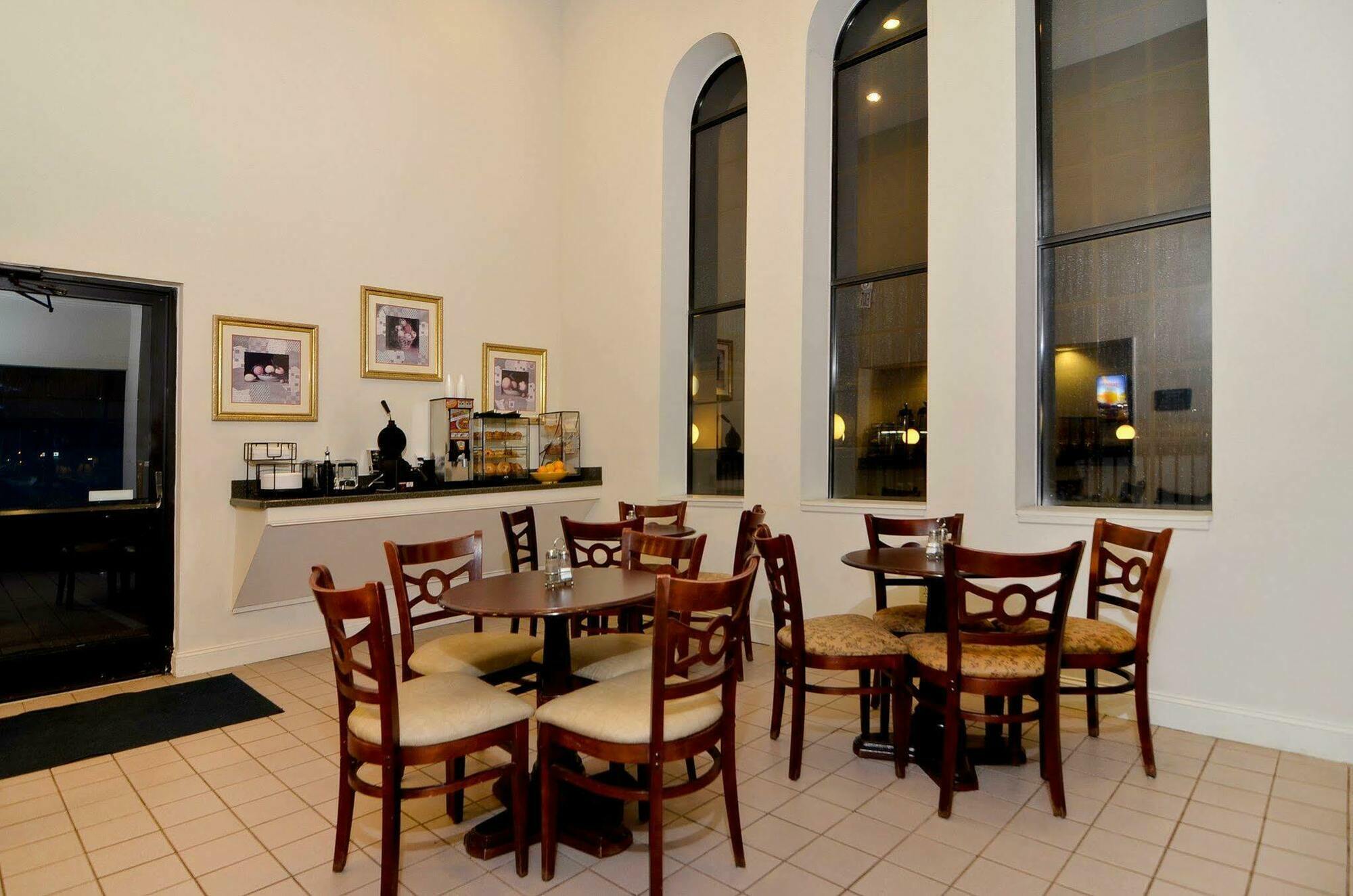 Quality Inn Bennettsville Restaurant photo